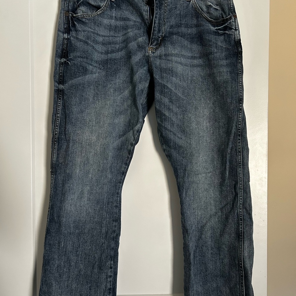 Wrangler Men's Dark Blue Relaxed Jeans